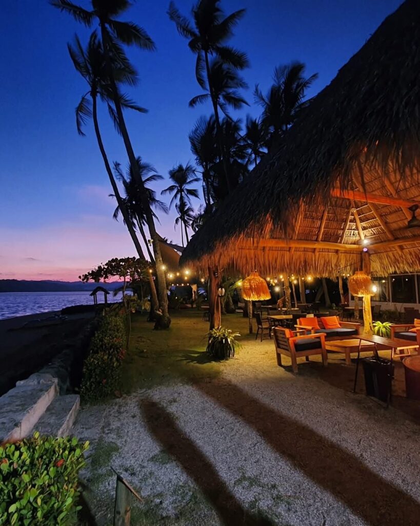 Isla Chiquita Glamping Hotel